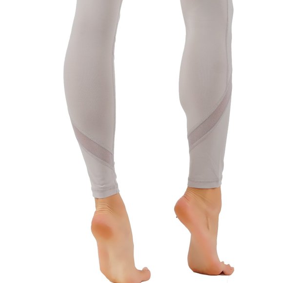 Mesh-Panel Active Leggings with Zipper Pocket - Picture 6 of 6